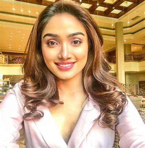 aishwarya devan biography