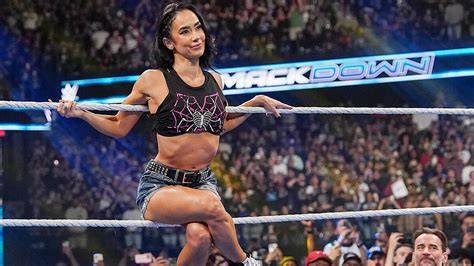 aj lee nude