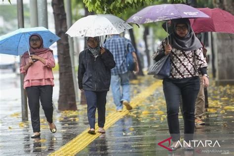 Akhir Pekan Ini Hujan   Sebagian Wilayah Jakarta Diprediksi Hujan Ringan Di Akhir - Akhir Pekan Ini Hujan