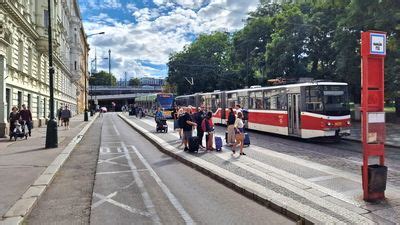 al. Na Stadion (Bus stop) • Mapy.cz