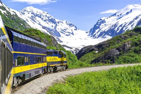 alaska train trips