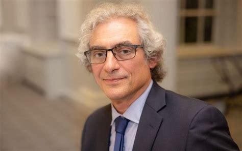 Alejandro De La Fuente