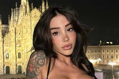 alex mucci boosty