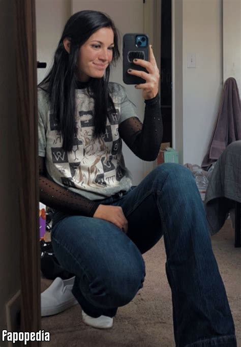 alexiskayjean OnlyFans leaked content