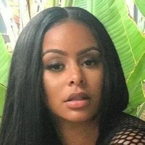 alexisskyy nude