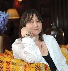 ali smith biography