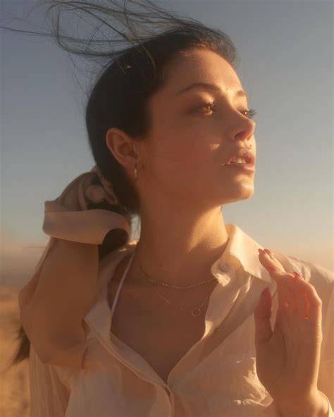 alina lee nude