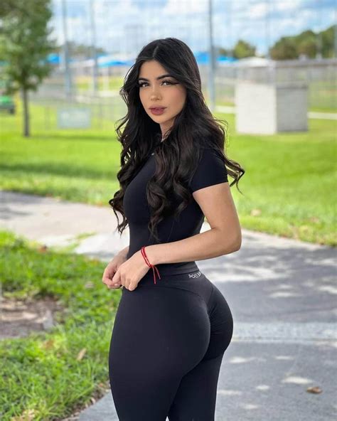 alinarose nudes