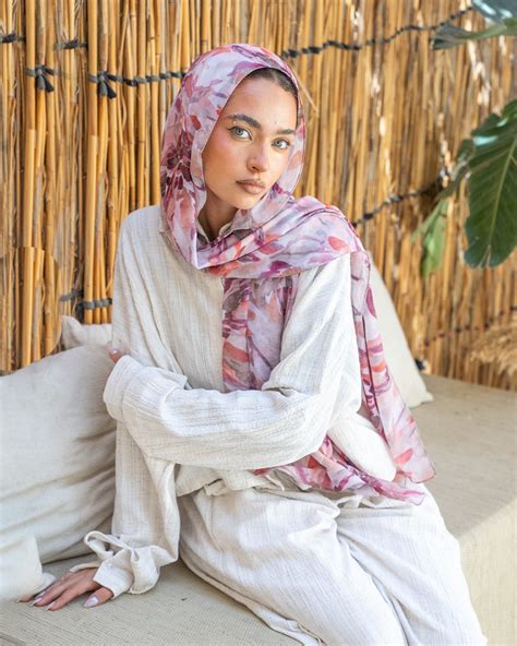 allayah nude