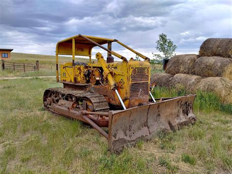 Allis Chalmers 516 Engine