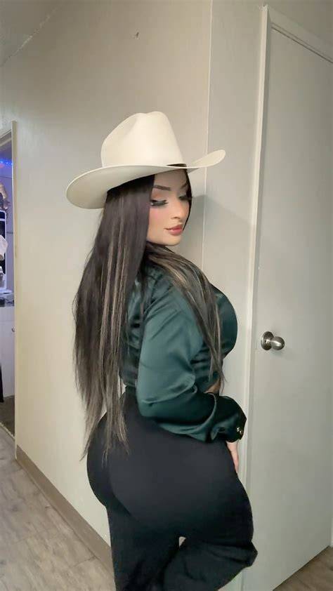 almaagee_ onlyfans