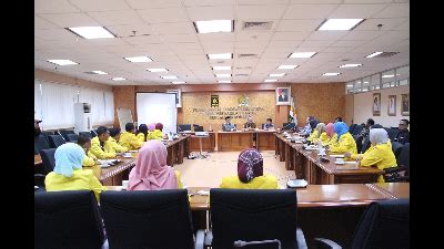 Almet Ut  Bincang Pendidikan Akademika Universitas Terbuka Bogor Bersama Fraksi - Almet Ut