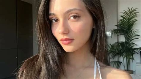Alya Onlyfans - Discover the world of OnlyFans