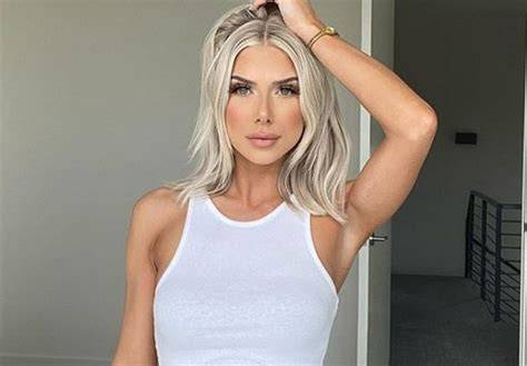 alyssa hyde nude
