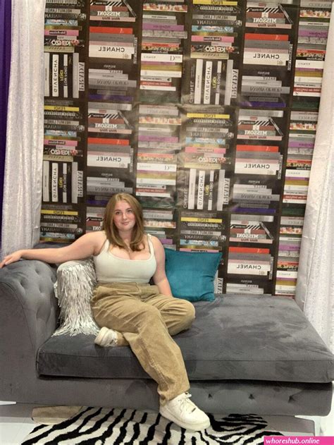 alyssaholmes6969 OnlyFans leaked content