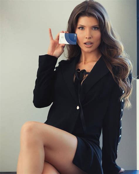 amanda cerny nude pics