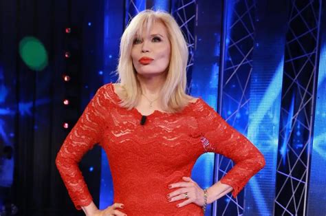 amanda lear biography