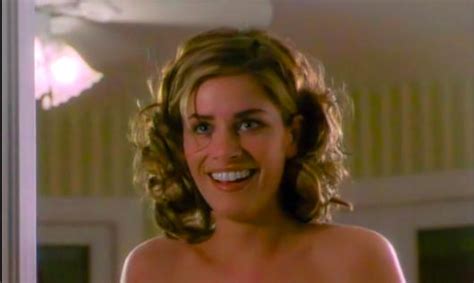 amanda peet nude