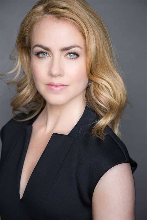 amanda schull nude