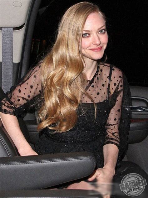 Amanda seyfried naked pictures