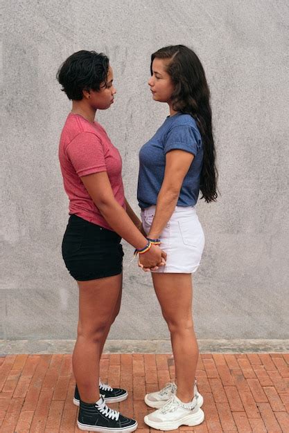 Amateur Latin Lesbians