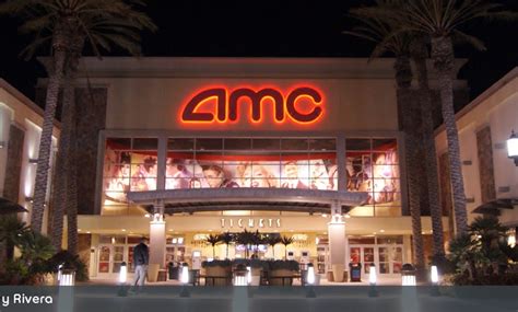  71105. Cinemark opened the Tinseltown on October 2, 1998. The cinema