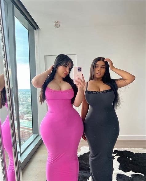 ameliathebody OnlyFans leaked content