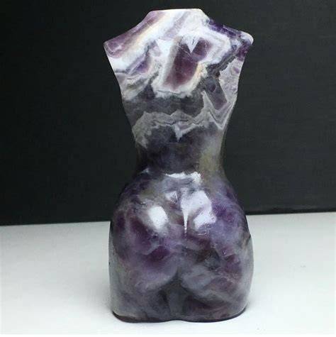 amethyst nude