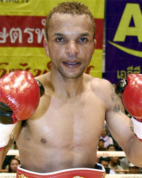 amnat ruenroeng wiki