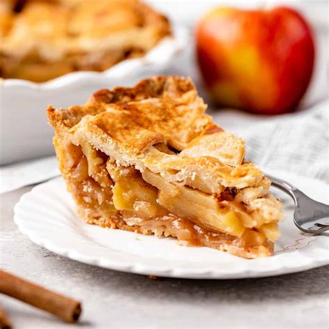 an apple pie for dinner