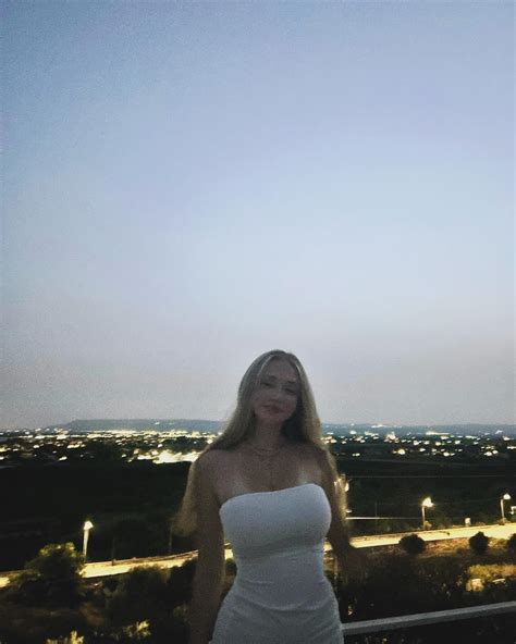 anabeloha creator profile