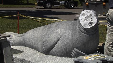 Andre The Seal Statue