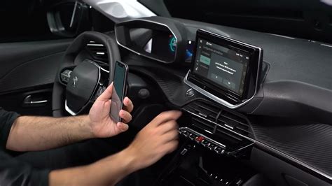 android auto peugeot 208