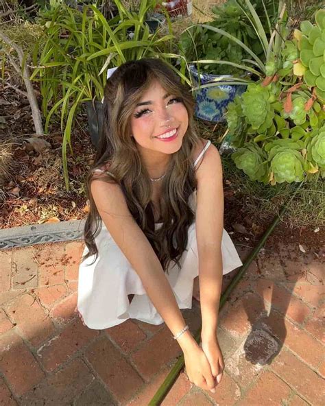 angelicatlol OnlyFans leaked content