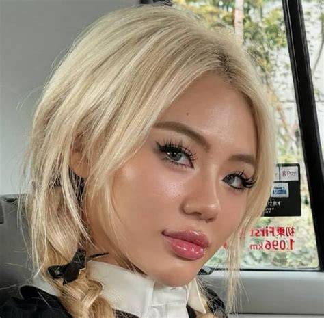 angi yang nude