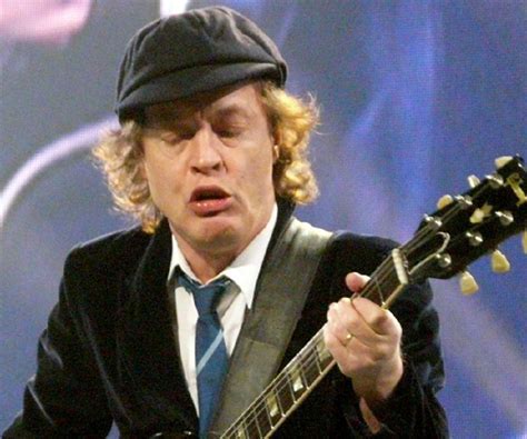 angus youngs biography