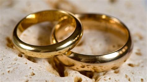 anillo de matrimonio -