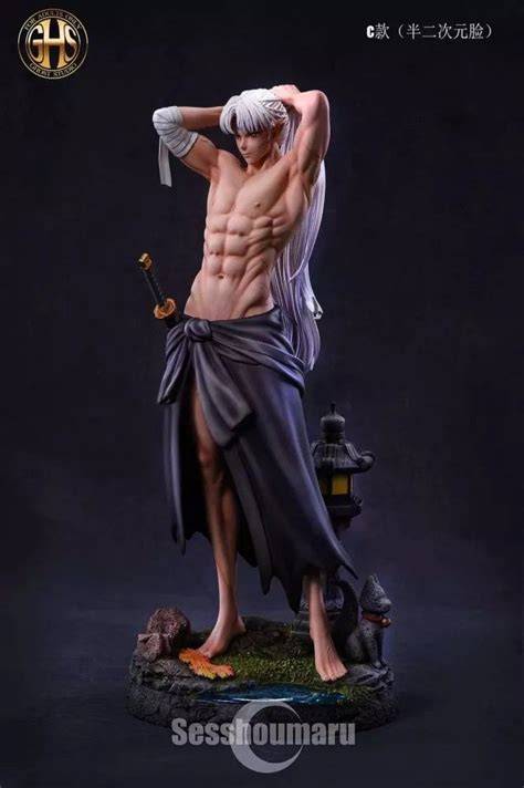 anime nude statue