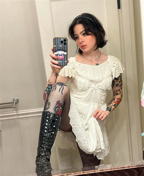 anisathegreasy onlyfans