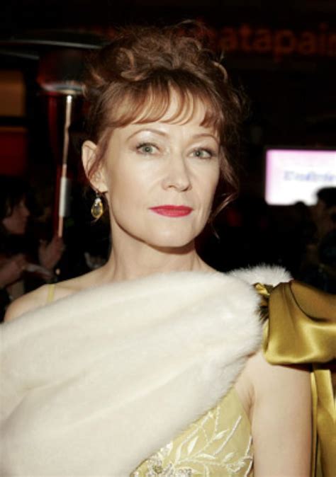 ann magnuson biography