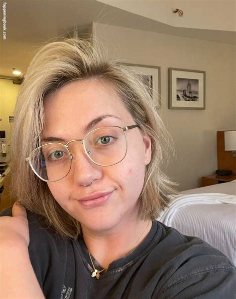 anna caarter OnlyFans leaked content