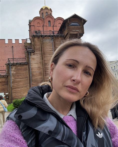 2024 anna feshchenko naked