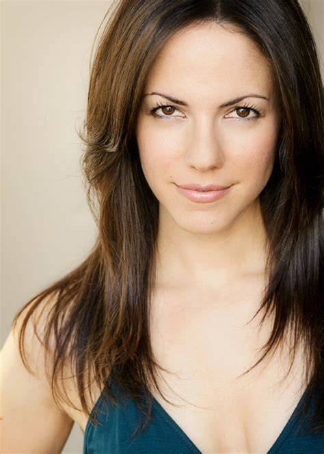 anna silk nude