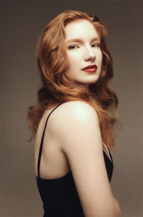 annalise basso nude