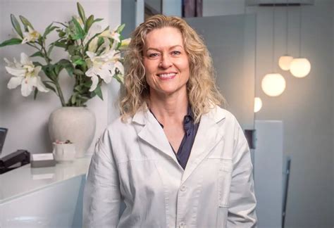 ansiktskirurgi stockholm