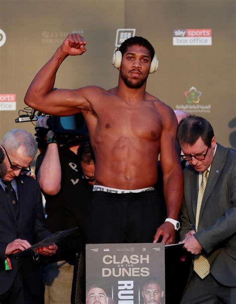 anthony joshua weight in lbs