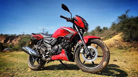 Apache Rtr 160 2v Review  Still Going Strong - Apache 138