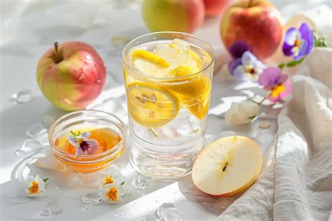 Apple Cider Vinegar Ice Hack