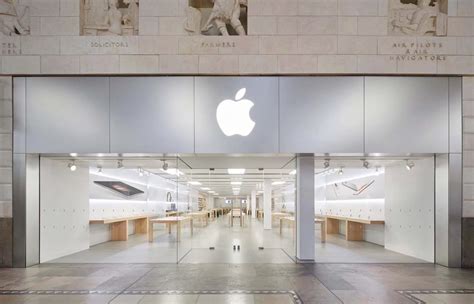 Apple Store Bluewater