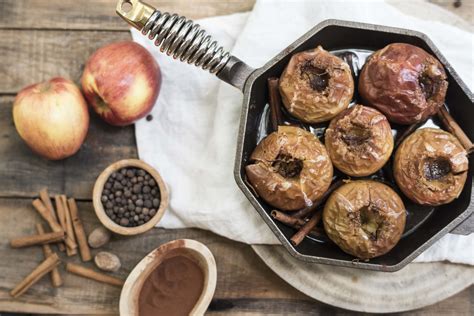 Read Apple Baking Guide 